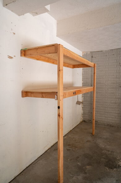 Storage - 1727 N 57th Ave