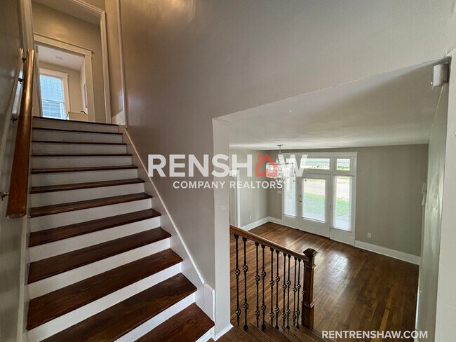 Building Photo - 59 N Willett St