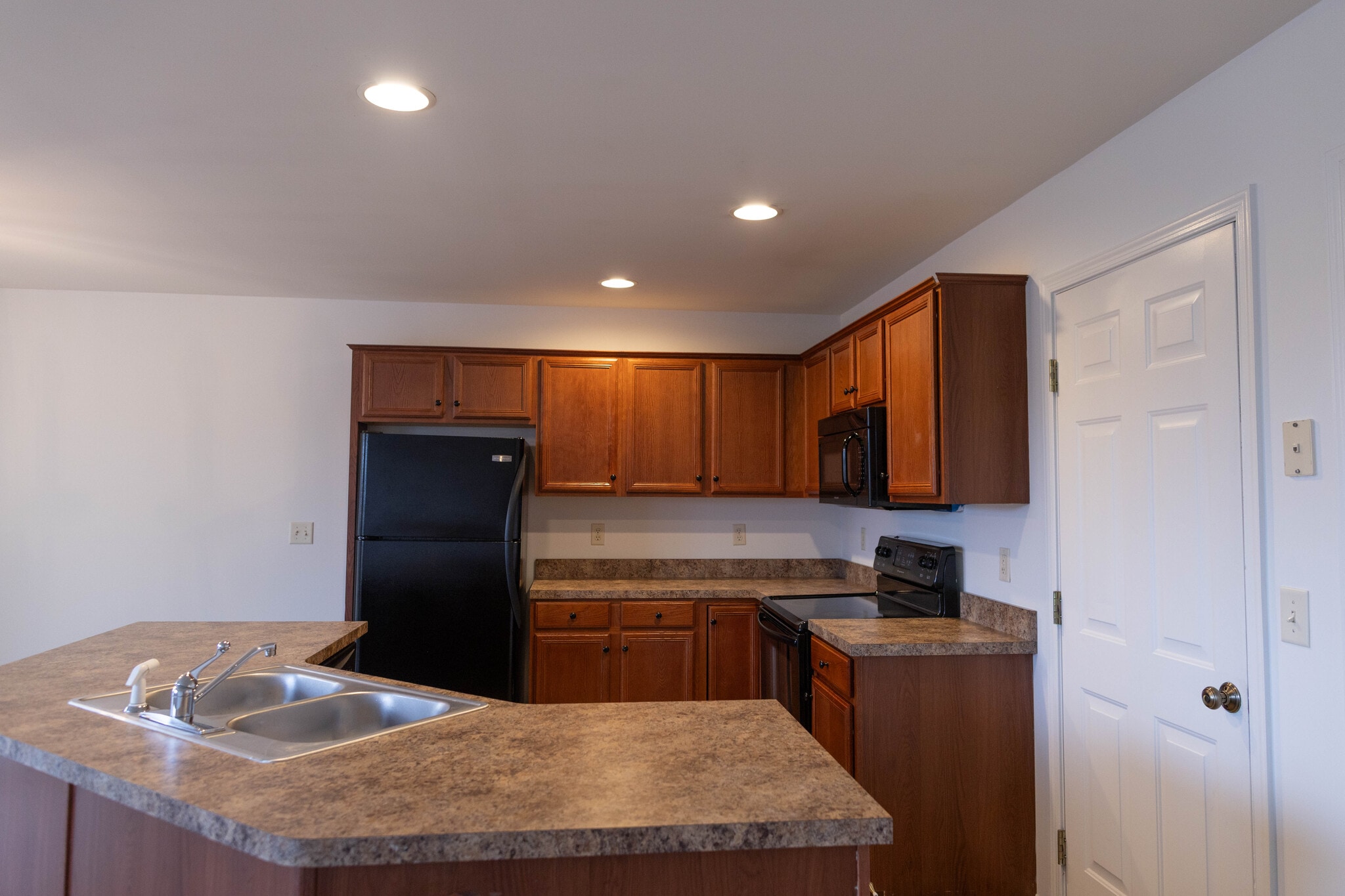 Building Photo - 44 Bethlehem Ln