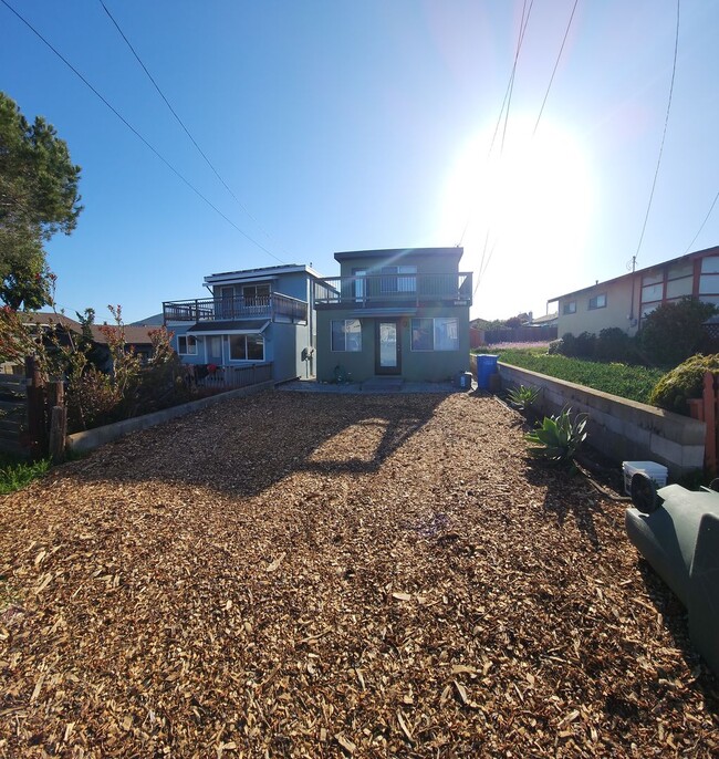 Primary Photo - Quaint 2 bedroom 1 bath in quiet neighborhood