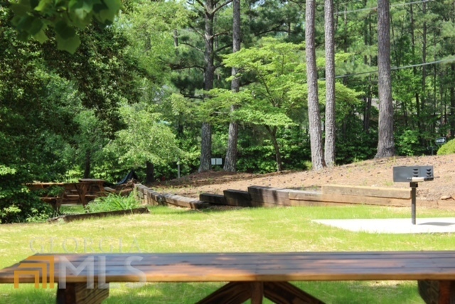 Building Photo - 1137 Magnolia Dr