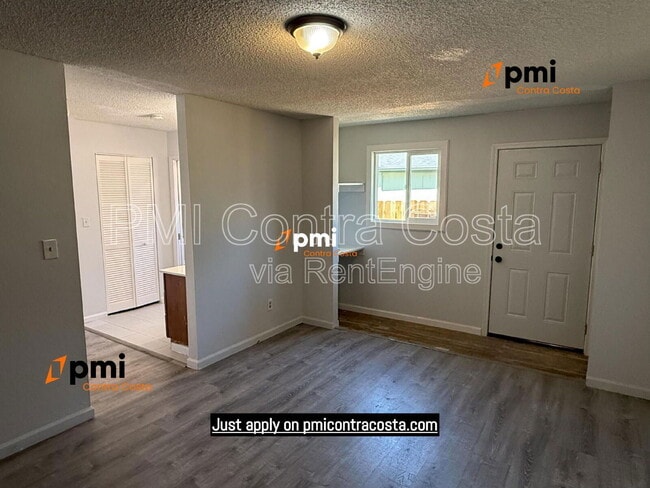 Building Photo - 1608 Norine Dr