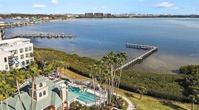 Primary Photo - 1203 Bay Club Cir