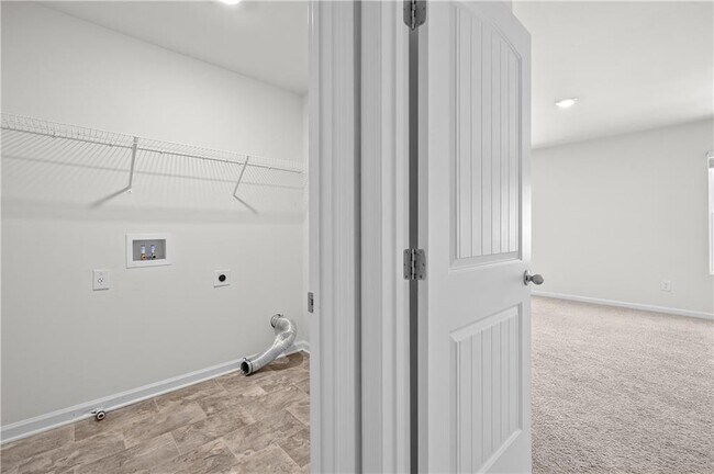 Building Photo - 63 Walnut Grv Wy