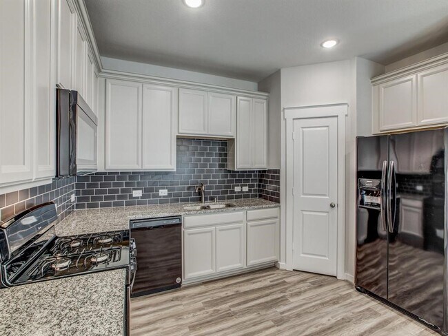 Building Photo - 12646 Alta Vista