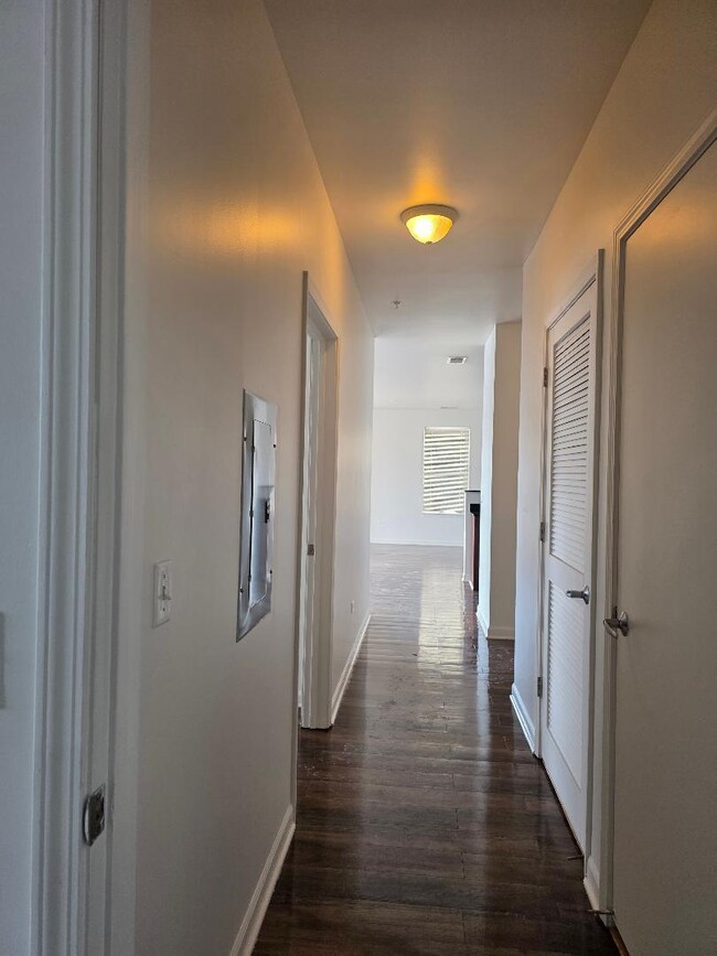 Building Photo - 3522 S State St