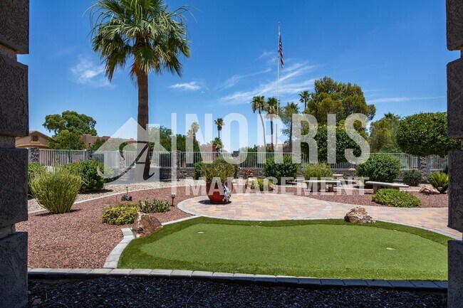 Building Photo - Beautiful Home Located in The Links