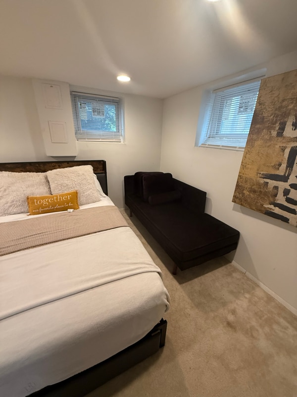 Building Photo - 1215 Savannah St SE