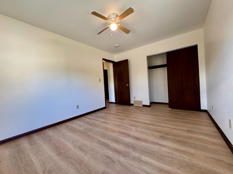 Building Photo - 1230-1230 N 10th Ave