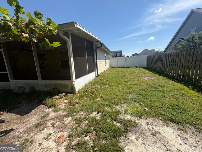 Building Photo - 603 Victorias Cir