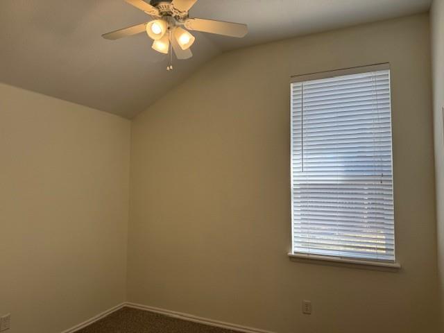 Building Photo - 105 Great Oaks Dr