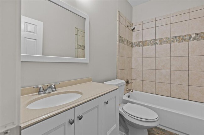 Building Photo - 2990 Hearthstone Dr