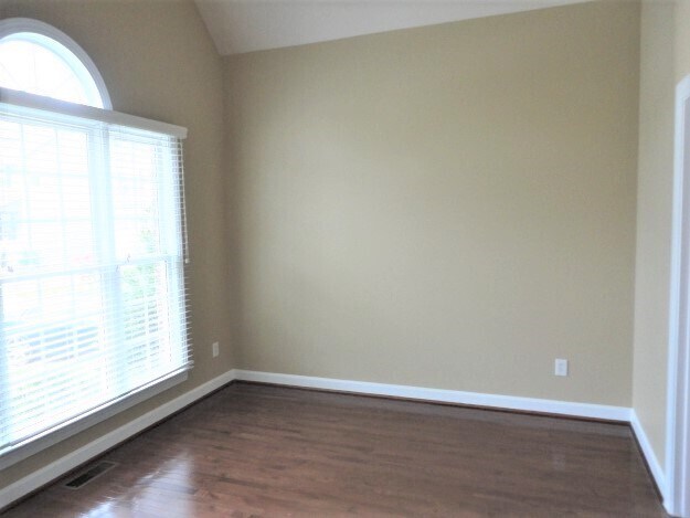 Building Photo - 1105 Crystalwater Dr