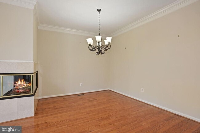Building Photo - 4002 Rosemeade Dr