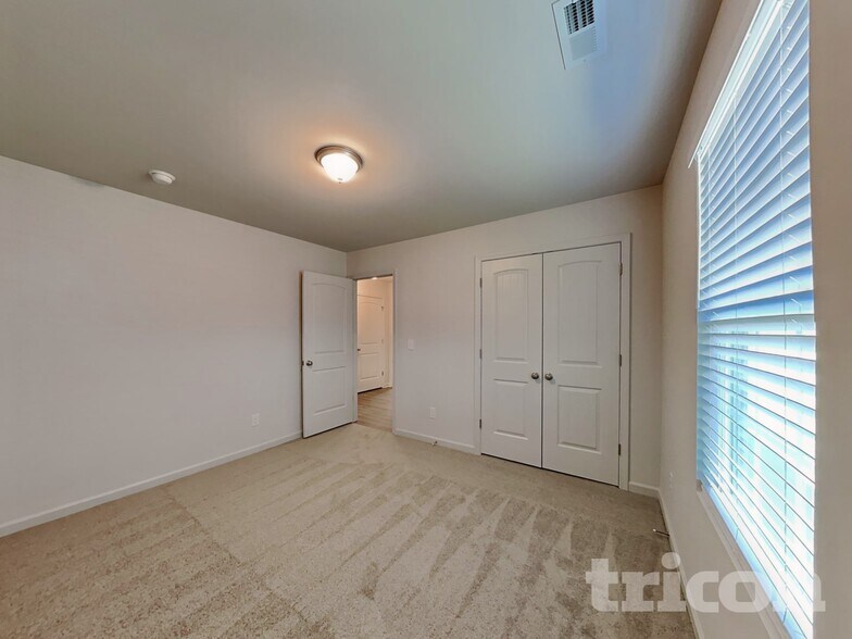 Building Photo - 4945 Westerly Dr