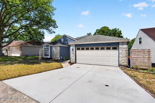 Building Photo - 3534 Millcrest Dr