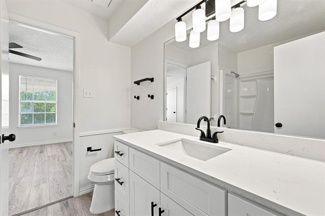 Building Photo - 8108 Foxfire Ln