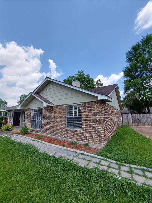 Building Photo - 3807 Quiet Pl Dr