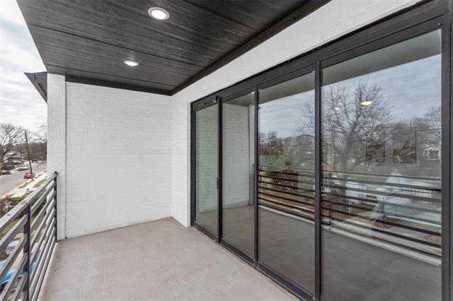 Building Photo - 407 Dubois Ave