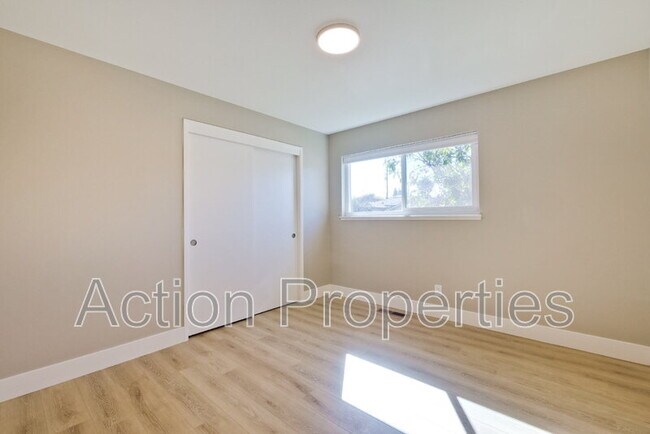 Building Photo - 86 Dalma Dr