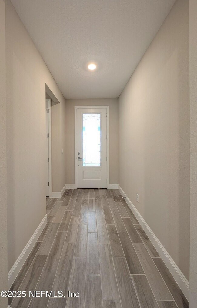 Building Photo - 95 Sadler Ct