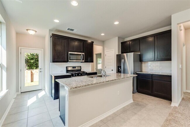 Building Photo - 1307 Ambler Dr