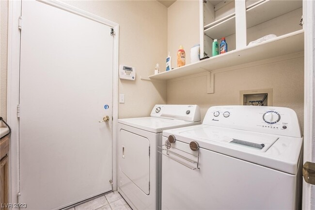 Building Photo - 1319 Winter Solstice Ave