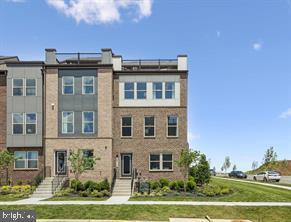 Building Photo - 8784 Noether St