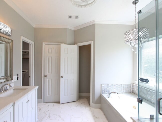 Building Photo - 2630 White Ibis Ct