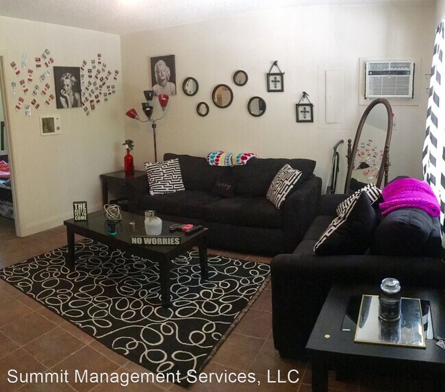 Building Photo - 1 br, 1 bath House - 17B PR 1109