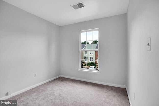 Building Photo - 12015 Panthers Ridge Dr