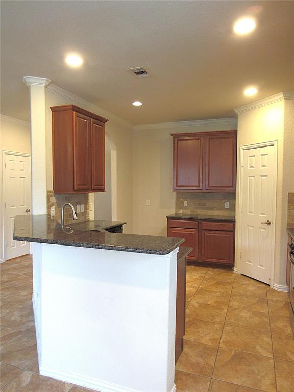 Building Photo - 24434 Sundance Spring Dr