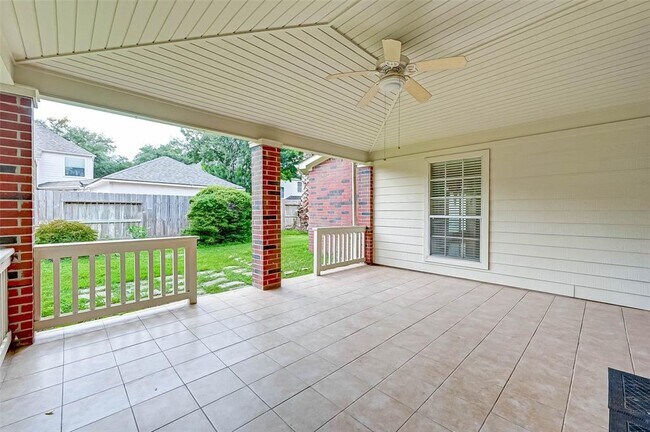 Building Photo - 1630 Berkoff Dr