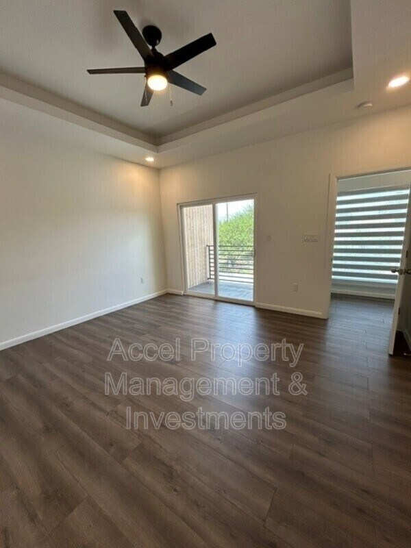 Building Photo - 209 N 28th St