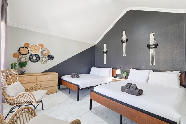 Building Photo - 2720 Wild Grove Ln