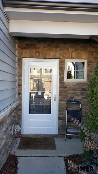 Building Photo - 130 Rubrum Dr