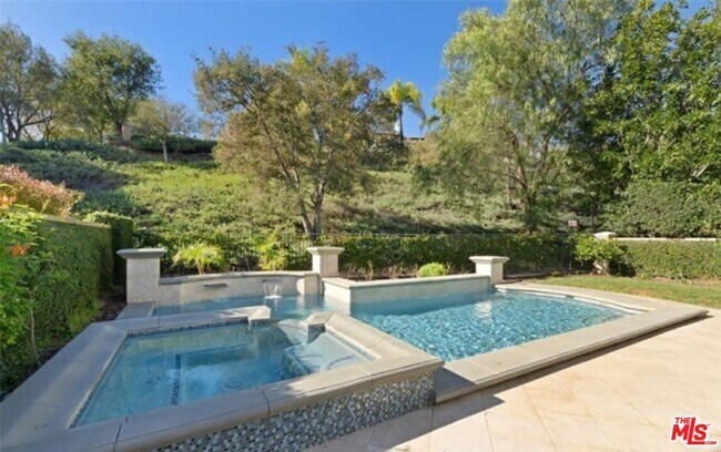 Building Photo - 7 Libra Ct