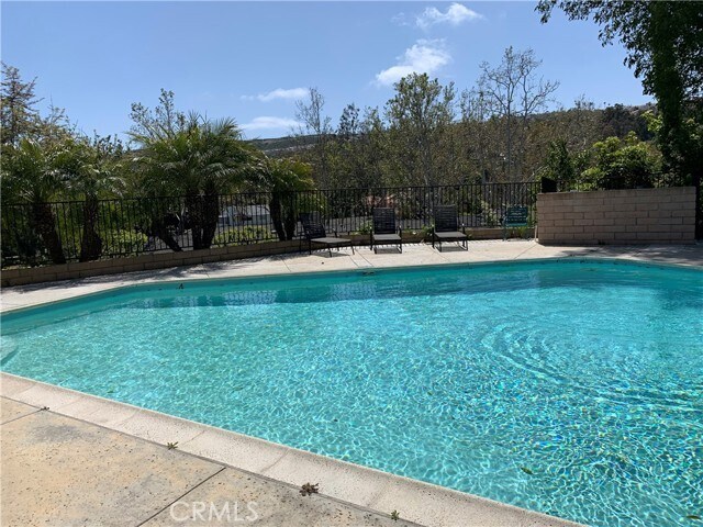 Building Photo - 23821 Hillhurst Dr