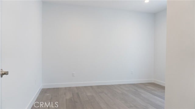 Building Photo - 6850 Encino Ave