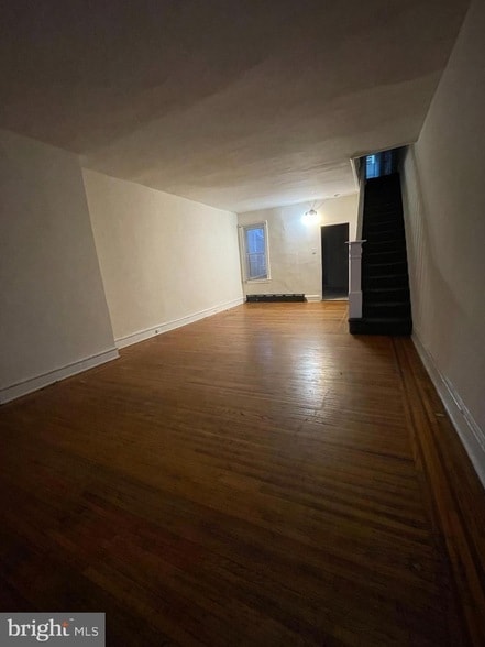 Building Photo - 840 E Westmoreland St