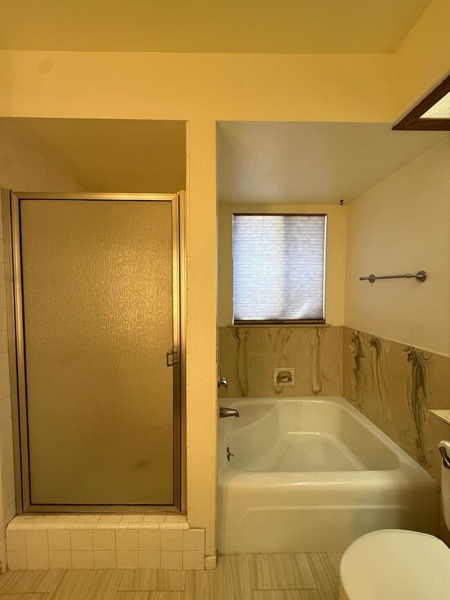 Building Photo - Beautiful Two Story Orcutt Town Home in the Gated Development of Creekridge Villas