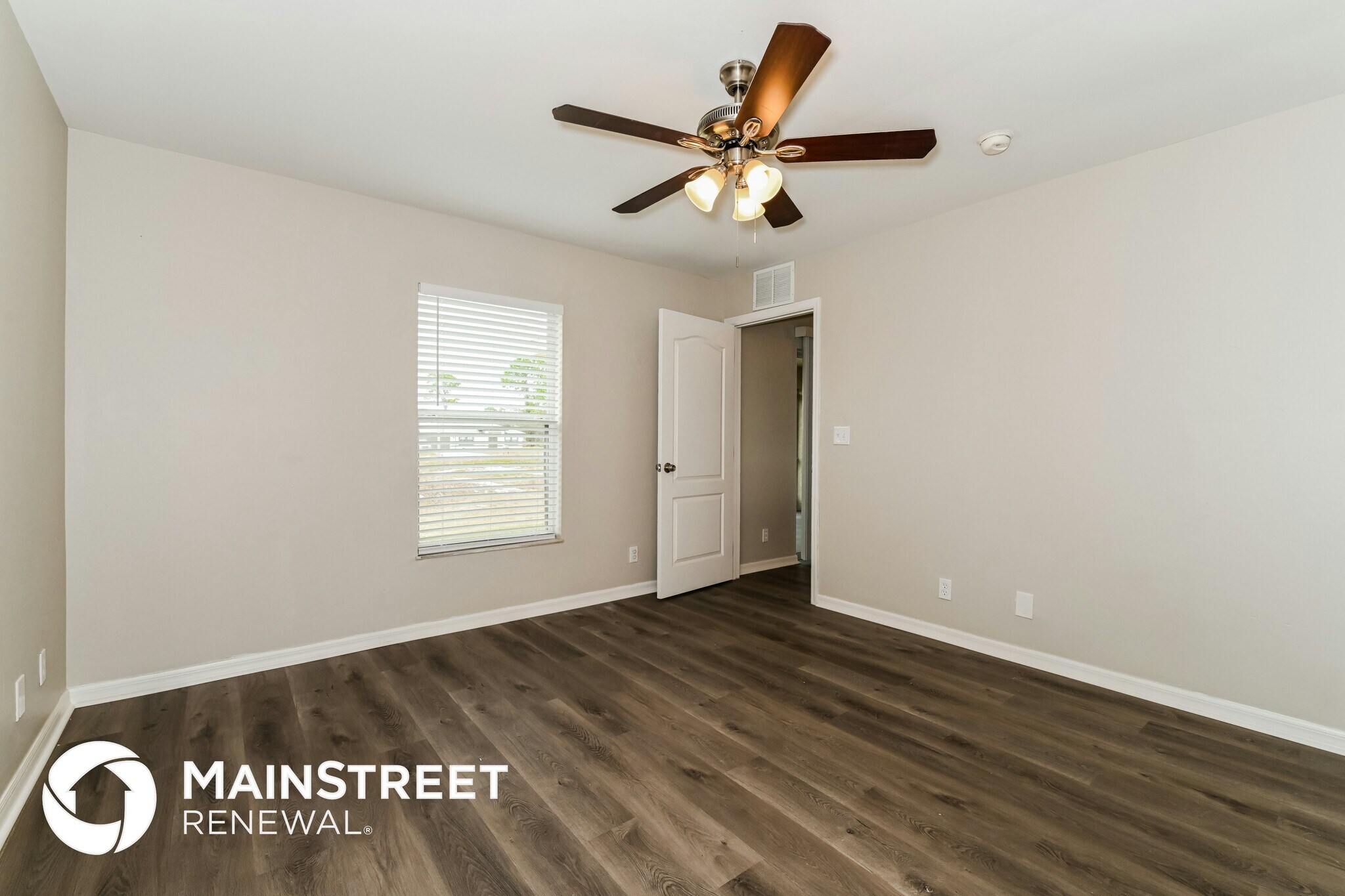 Building Photo - 4114 4th St SW