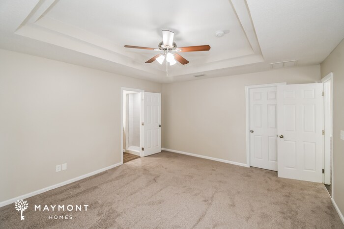 Building Photo - 10884 Campus Heights Ln