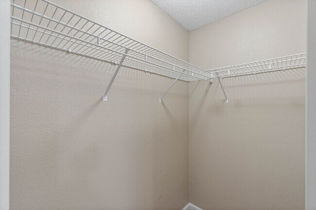 Building Photo - 7968 Lola Cir