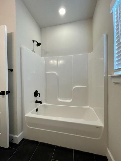 Building Photo - 1001 Parker Ln