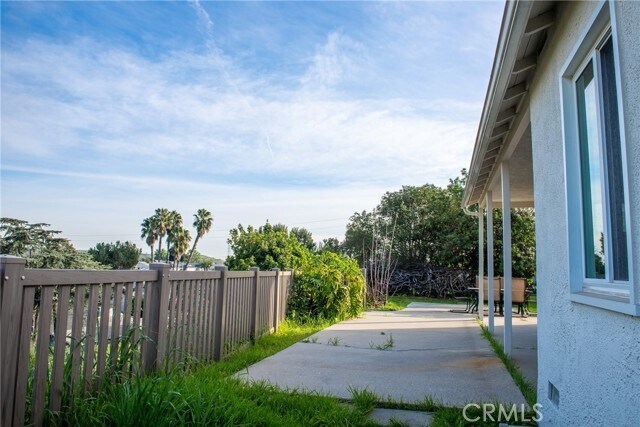 Building Photo - 1600 Trumbower Ave