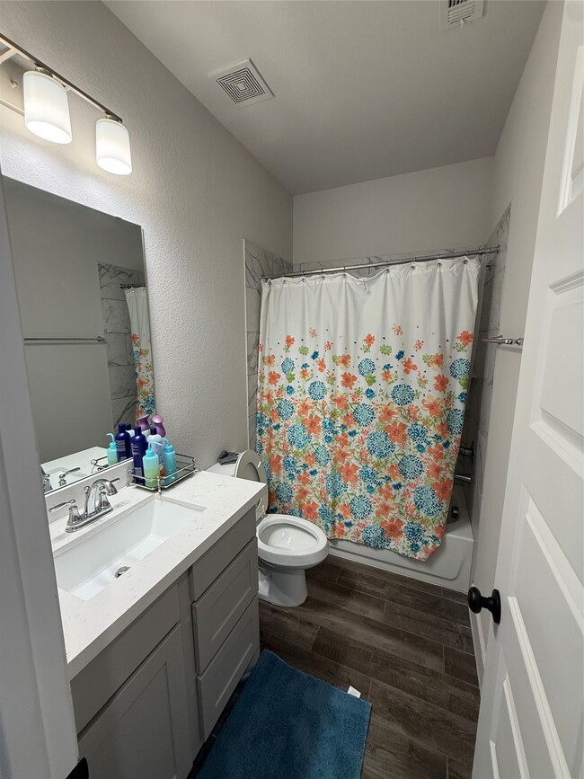 Building Photo - 563 Santa Rosa Hls Dr