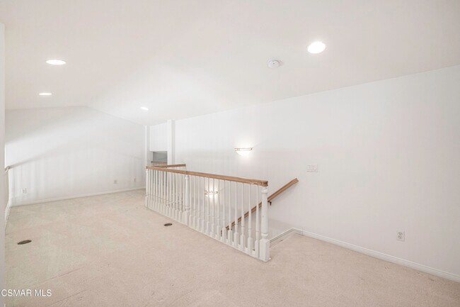 Building Photo - 3178 Sunset Hills Blvd