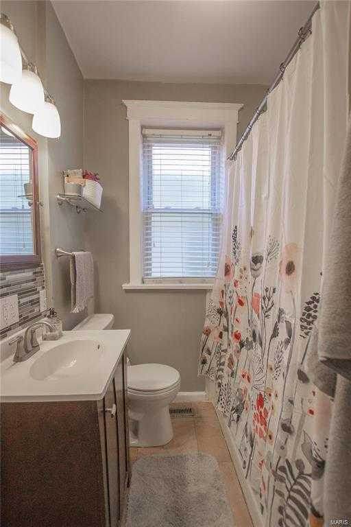 Building Photo - Fantastic 2bd/1ba home! Let yourself in!