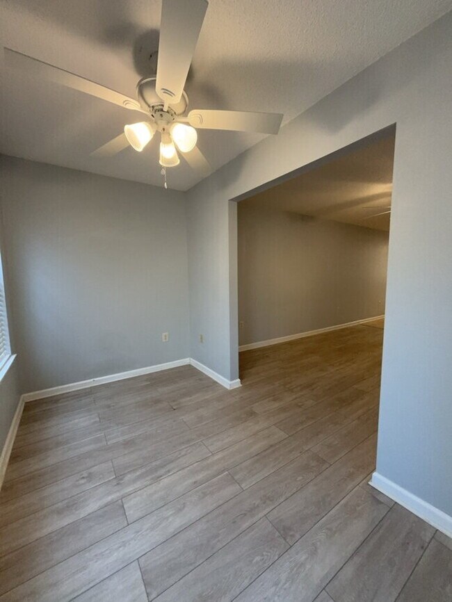 Building Photo - 157 Egret Run Ln